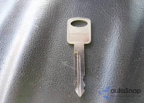 2003 Ford F-250 Lariat/Xl/Xlt from USA, damaged, VIN 1FTNW21L83EA82849